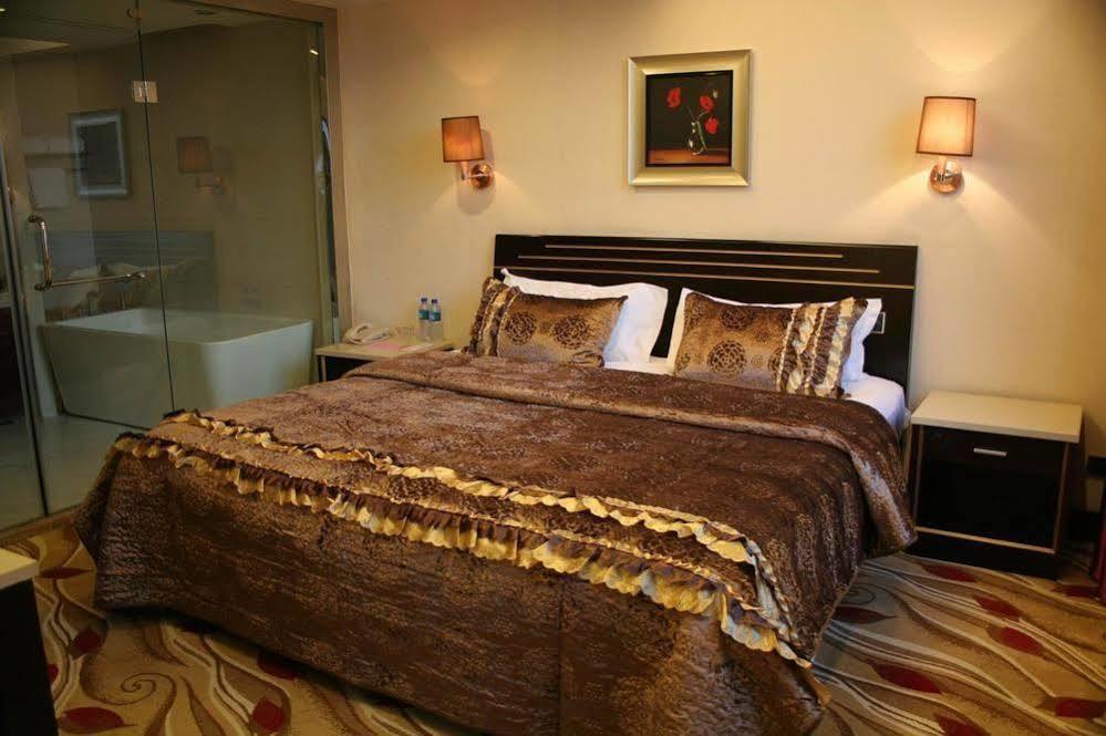 Jingzhou International Hotel Shijiazhuang Bagian luar foto